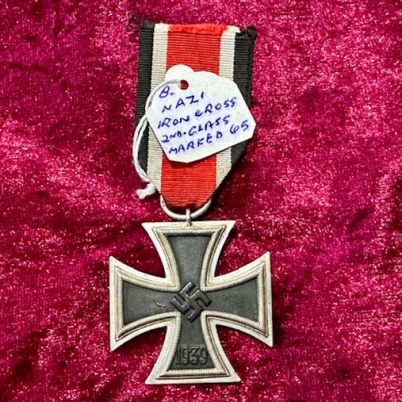 WW2 EKII Medal 2
